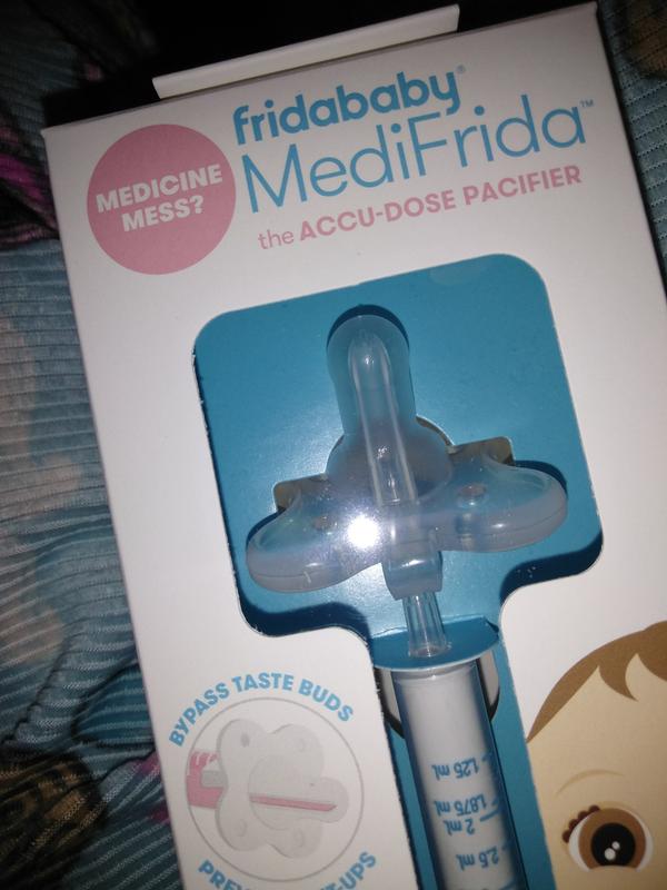 Frida Baby MediFrida The Accu-Dose Pacifier Baby Medicine  Dispenser + Baby Nasal Aspirator NoseFrida The Snotsucker : Baby