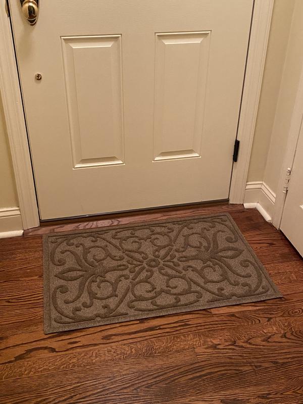 Water & Dirt Shield™ Aventura Door Mat