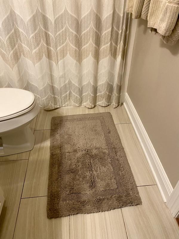 Frontgate Resort Collection™ Reversible Bath Rug