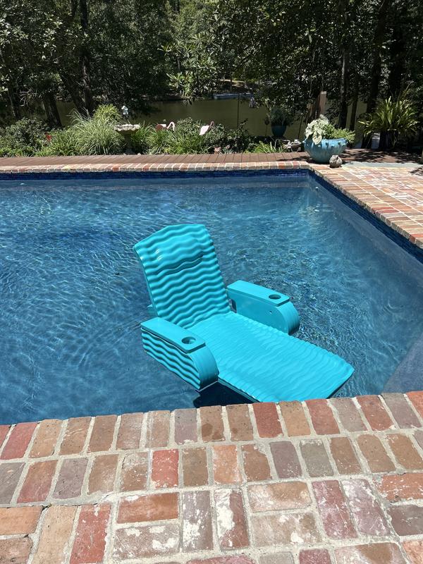 Frontgate Resort Collection™ Noodle Seat