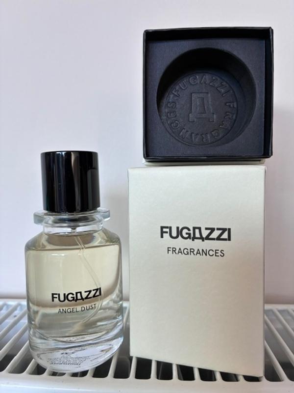 Customer photo for "Good quality bottle but scent was not to my liking"