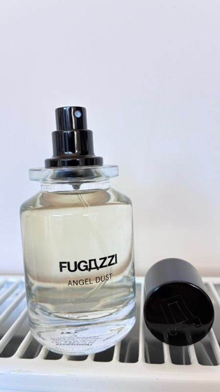 Customer photo for "Good quality bottle but scent was not to my liking"