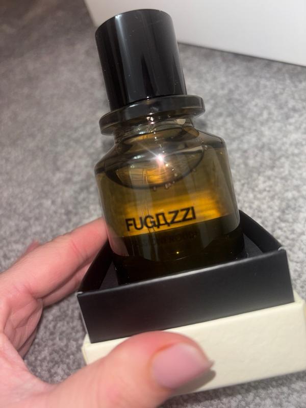 Review Thumbnail Image 0 1215520109