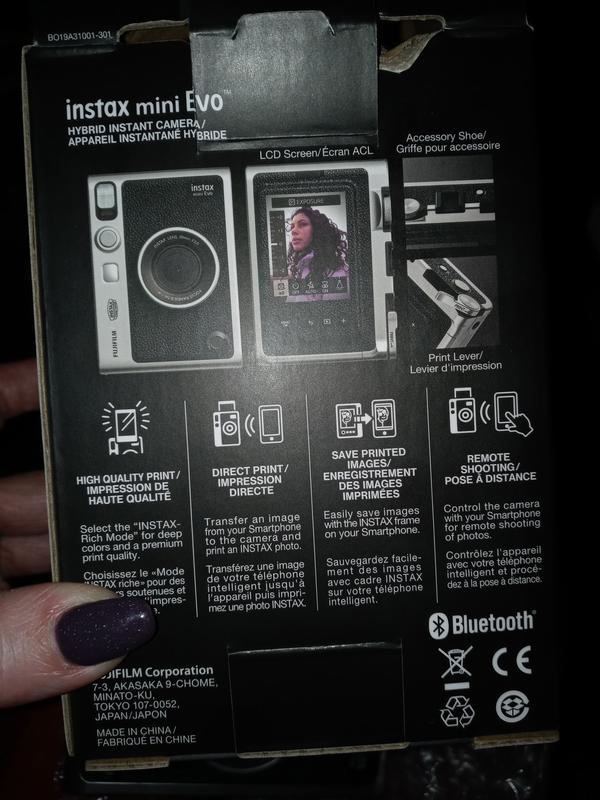 Cámara instantánea Fujifilm Instax Mini EVO, diseño compacto y portátil,  cámaras Polaroid para fotografía, espejo para selfies incorporado, cámara  fácil de usar para profesionales o principiantes (renovada)