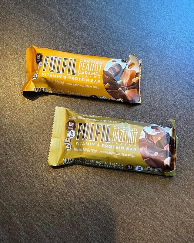 FULFIL Chocolate Peanut Caramel Flavor Vitamin & Protein Bar, 1.41 oz