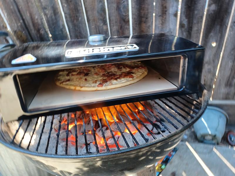 Cuisinart Grill Top Pizza Oven with Cordierite Baking Stone and