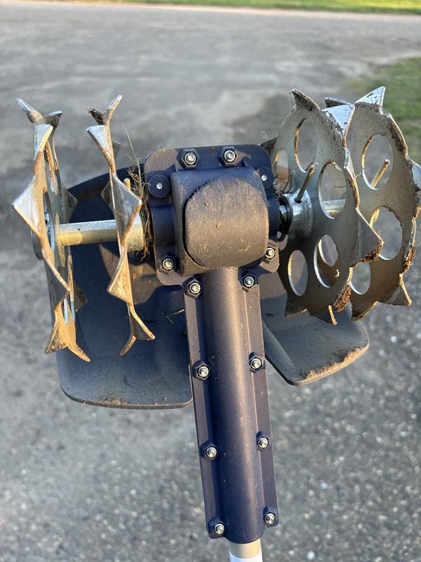 Broken drive housing