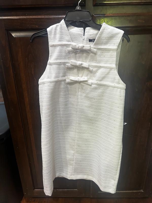 Customer carousel item 1.