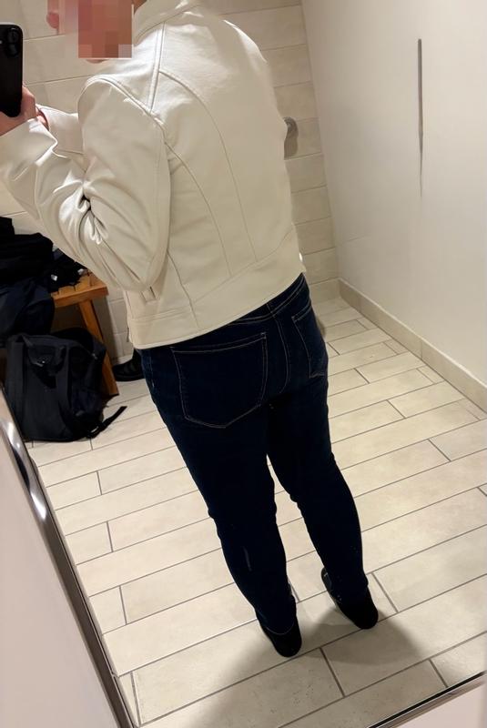 Review Thumbnail Image 2 380558001