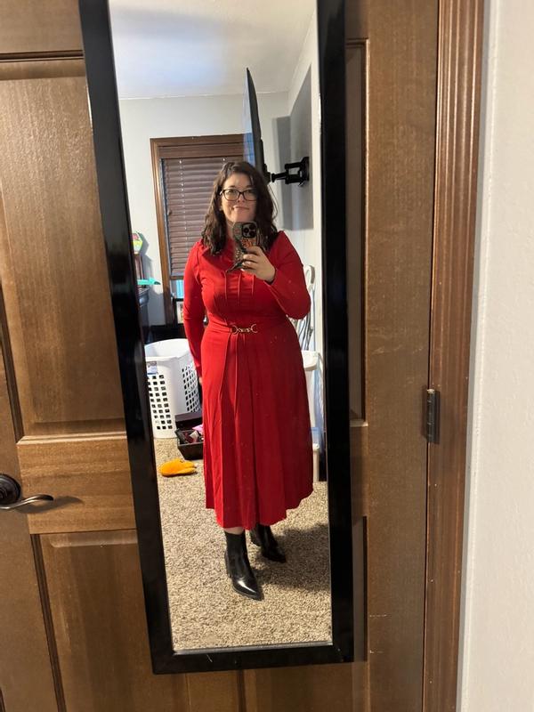 Customer photo for "Great long sleeve dress"