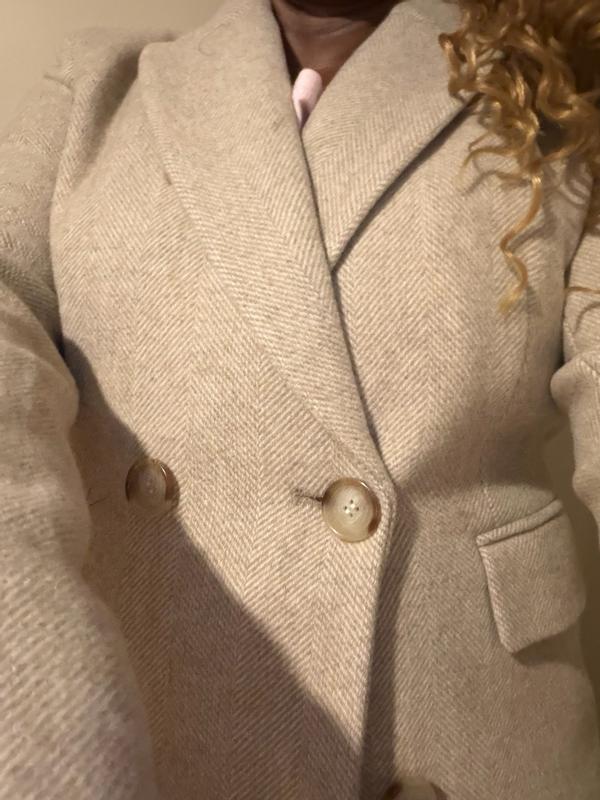 Customer photo for "Very nice coat."