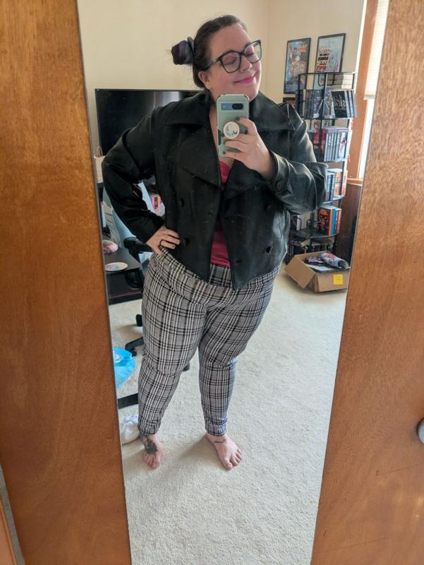 Review Thumbnail Image 1 383409986