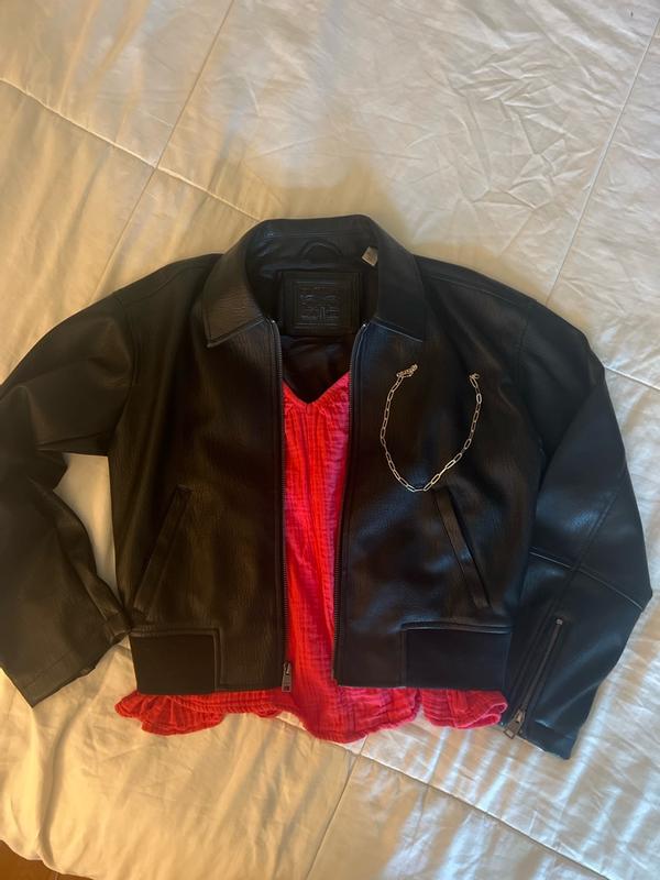 Customer photo for "Well made and great material."