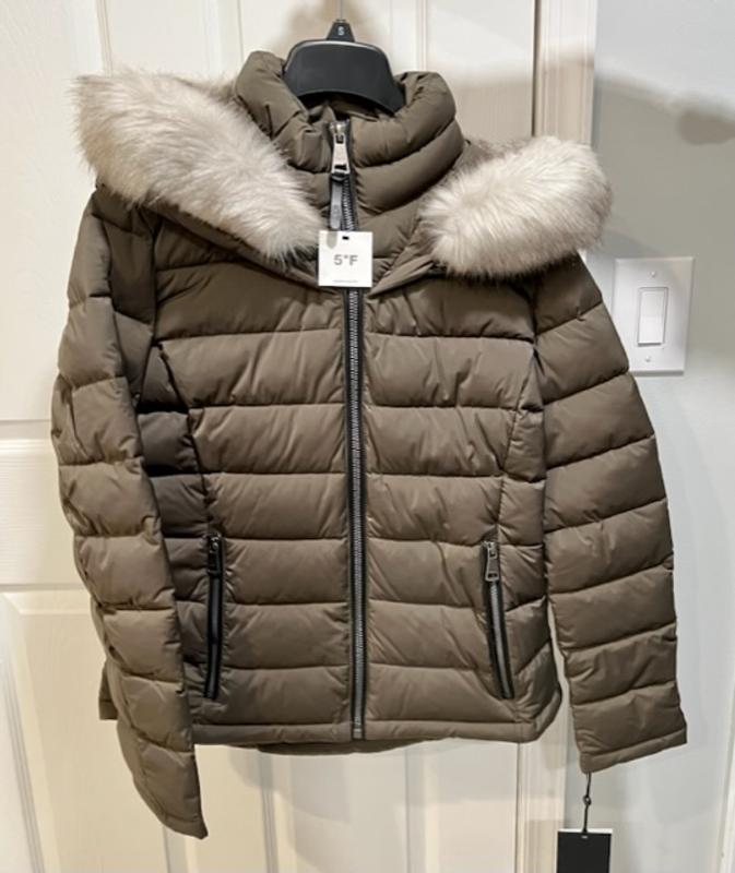 This coat is super warm!