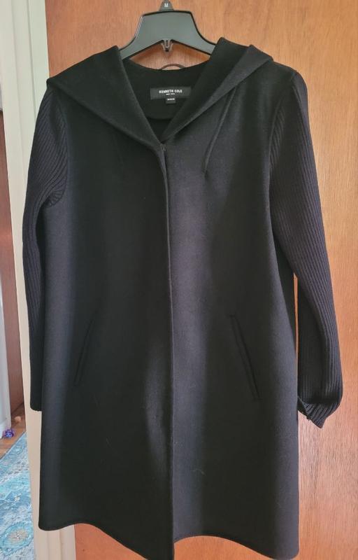 Customer photo for "Incredibly warm & comfy"