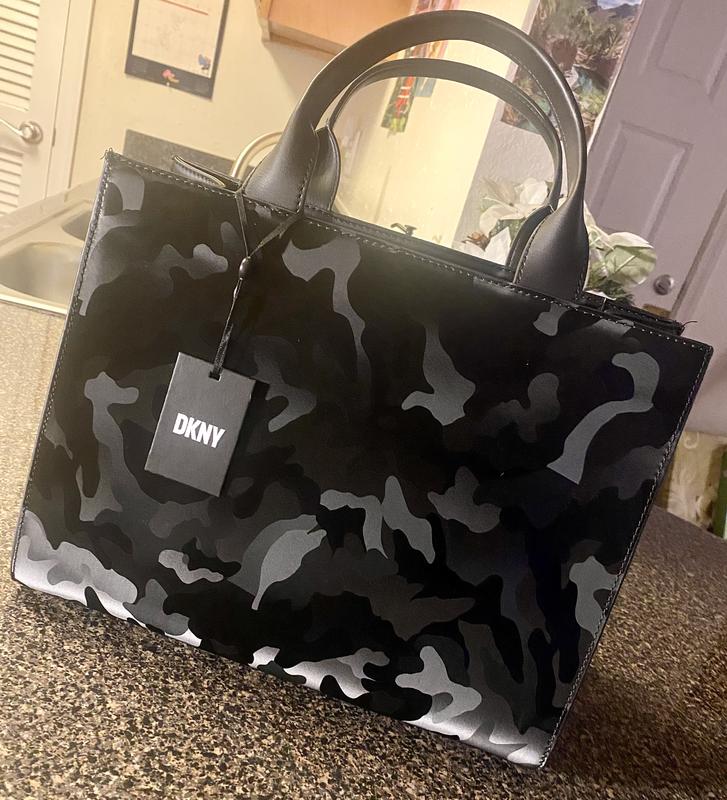 DKYN CAMP TOTE