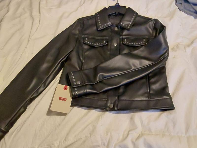 Review Thumbnail Image 0 378938048