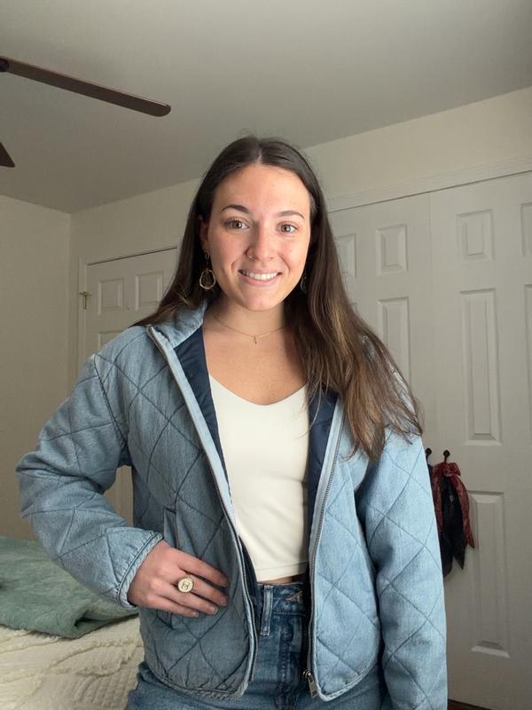 Customer carousel item 11.