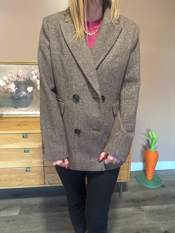 Customer photo for "Very nice coat"