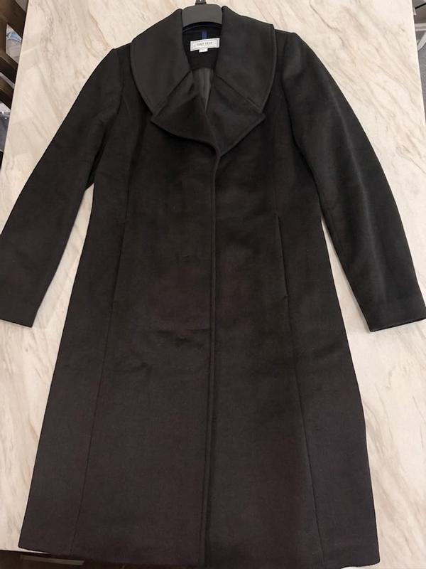 Customer photo for "Elegant and comfortable coat"