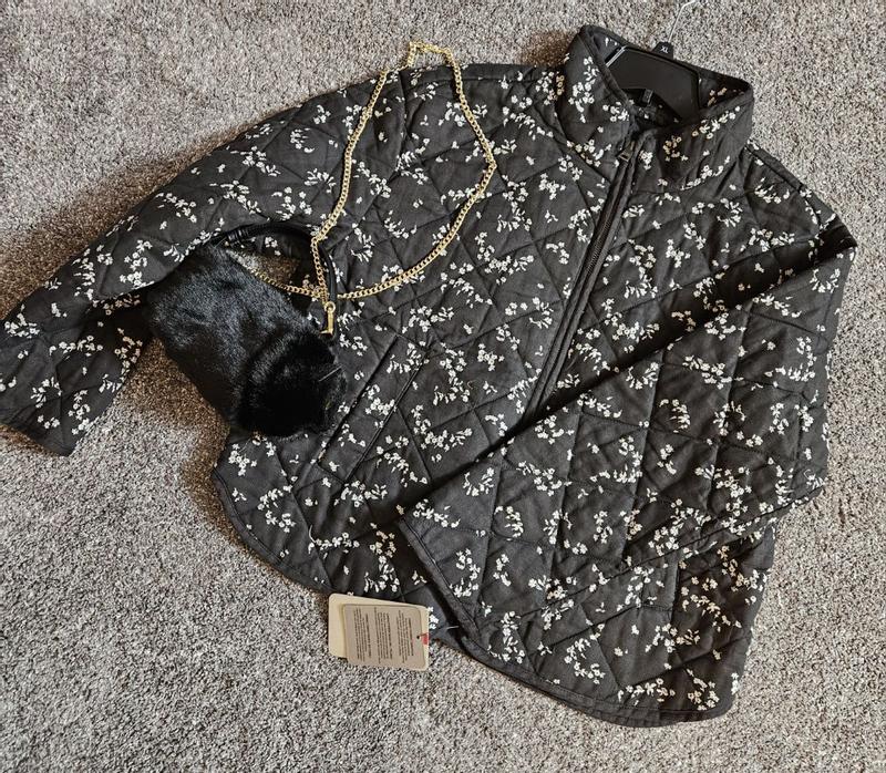 Review Thumbnail Image 0 379991084