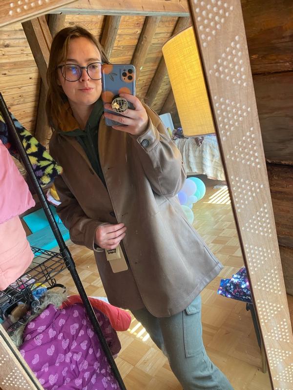 Review Thumbnail Image 2 384033133