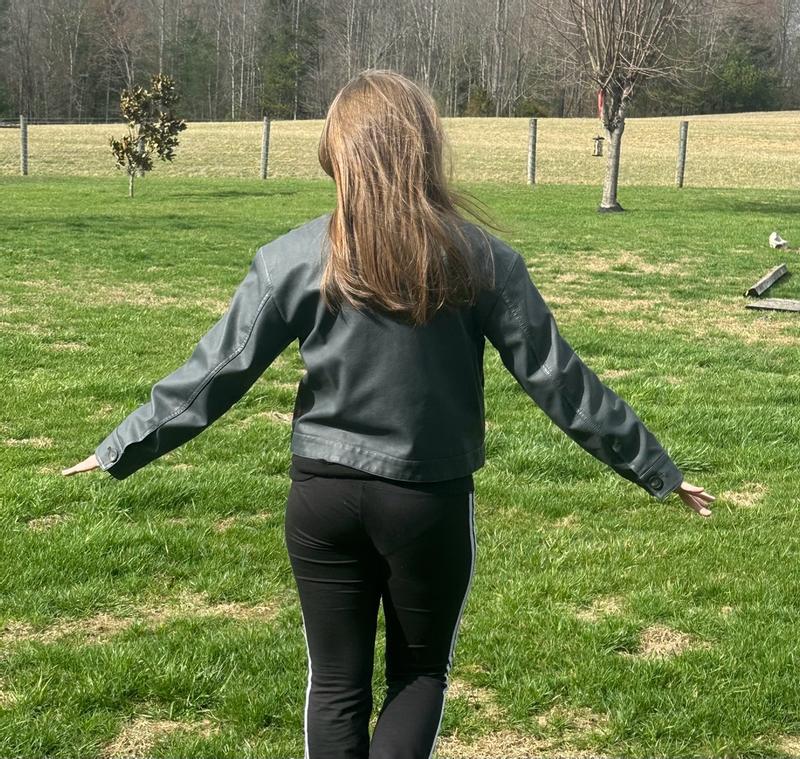 Review Thumbnail Image 4 381874406