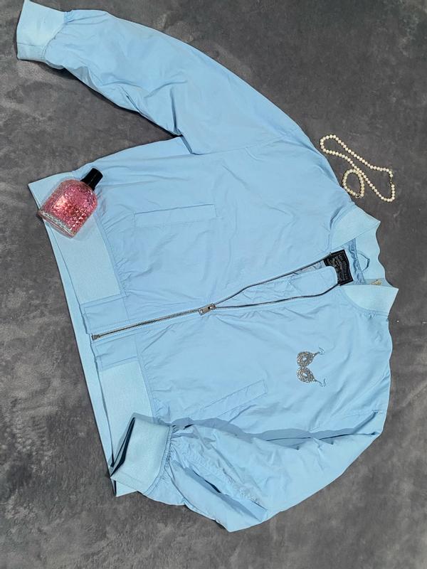 Review Thumbnail Image 0 383545813