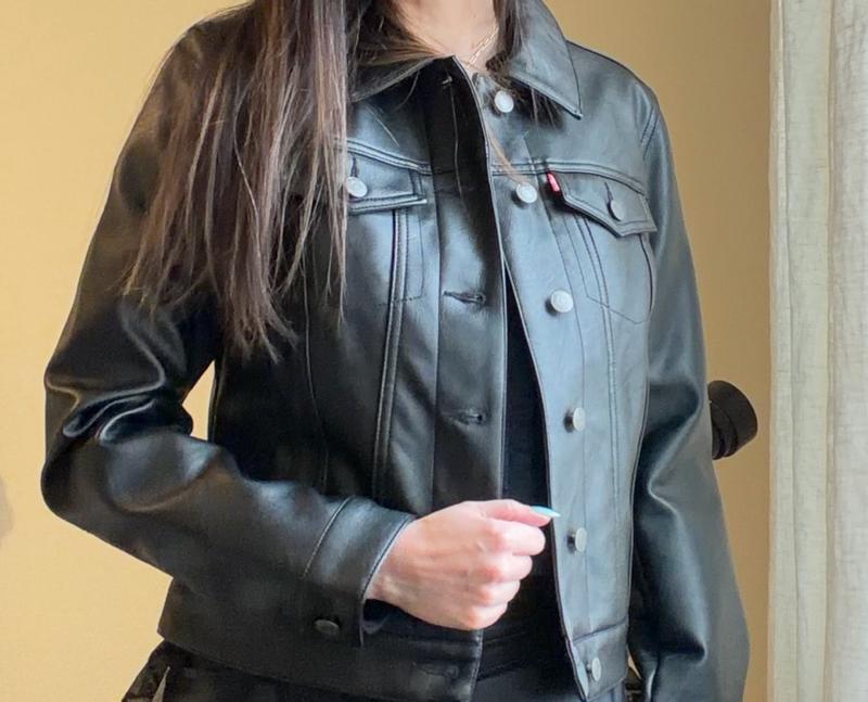 Customer carousel item 1.