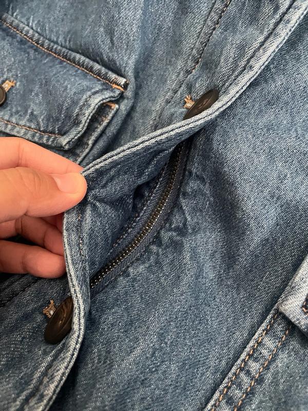 Review Thumbnail Image 0 384352833