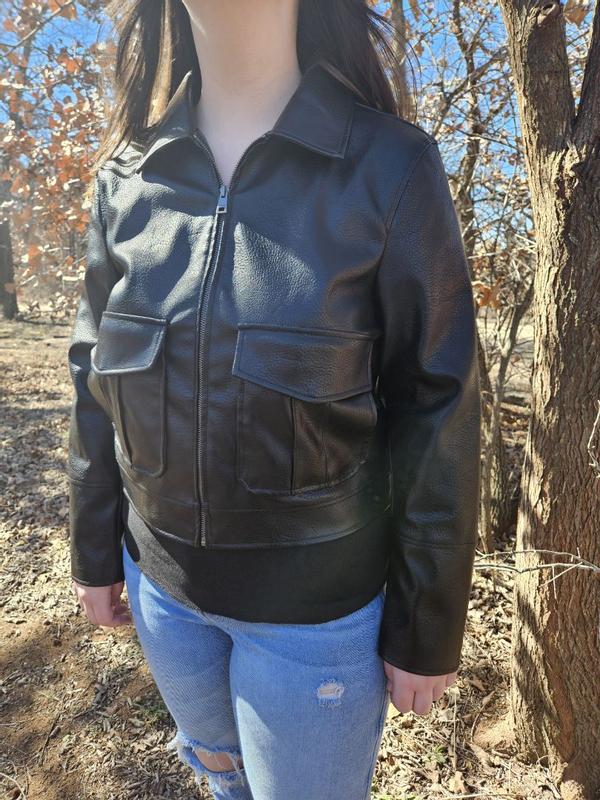 Customer carousel item 11.