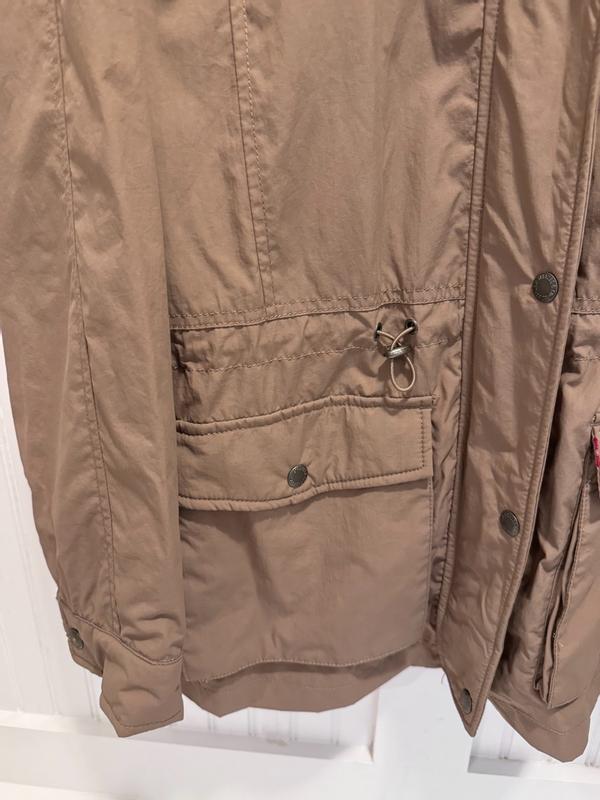 Review Thumbnail Image 2 384921478