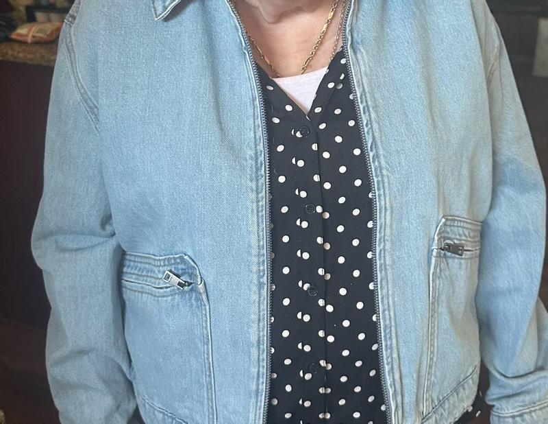 Customer carousel item 9.