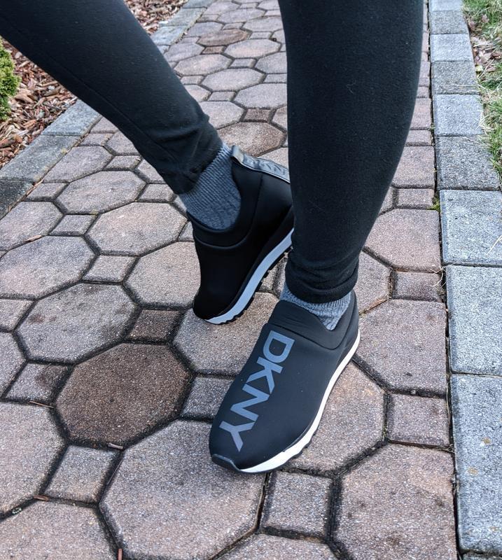 The DKNY makes a statement!