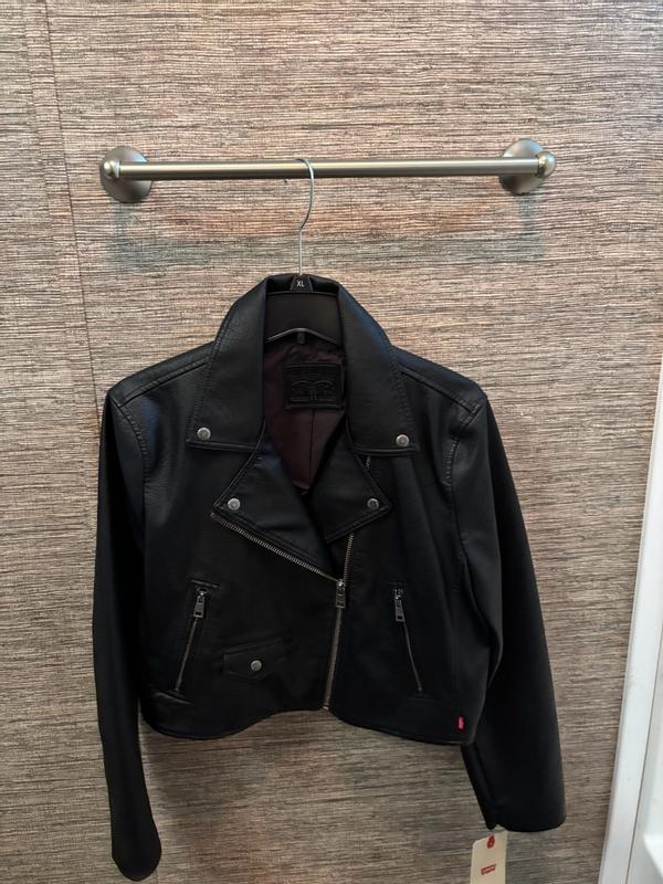 Review Thumbnail Image 0 354241893