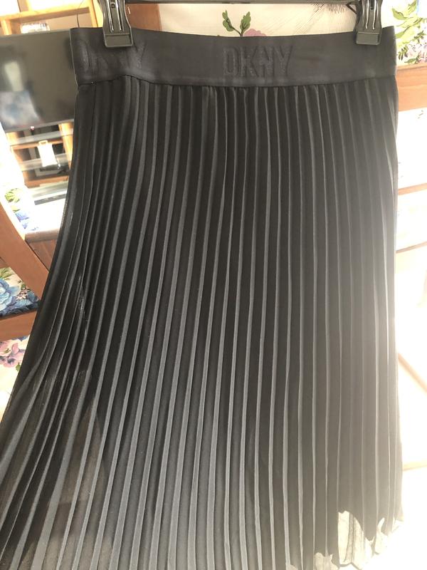 Nice pleats