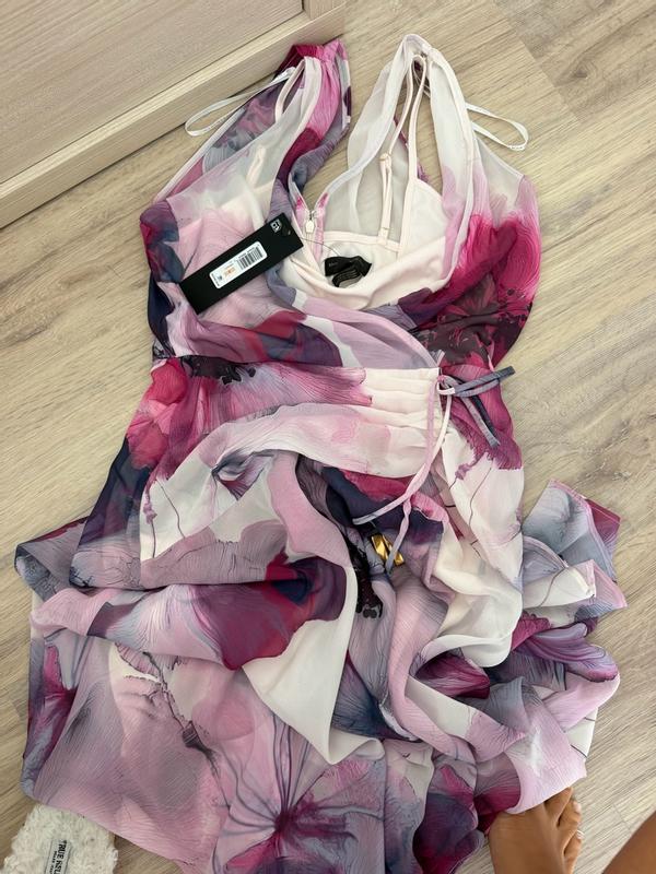 Customer photo for "Such a beautiful dress"