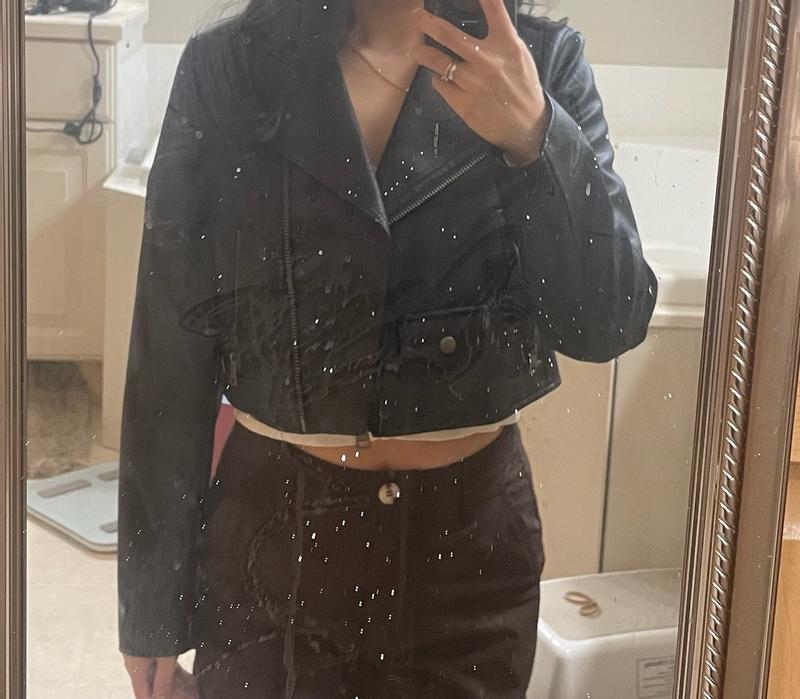 Review Thumbnail Image 0 358762978