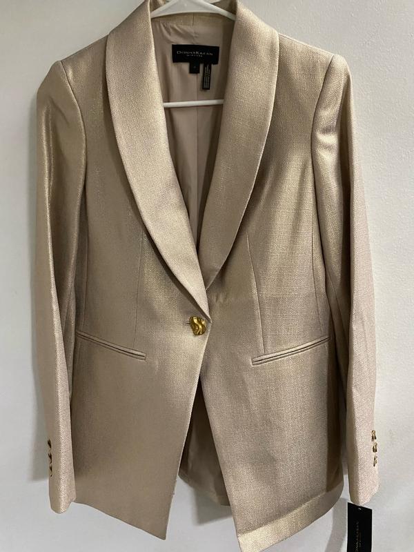 Customer photo for "Luxurious and fancy blazer"