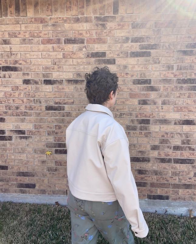 Review Thumbnail Image 0 382019386