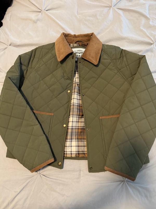 Customer carousel item 12.