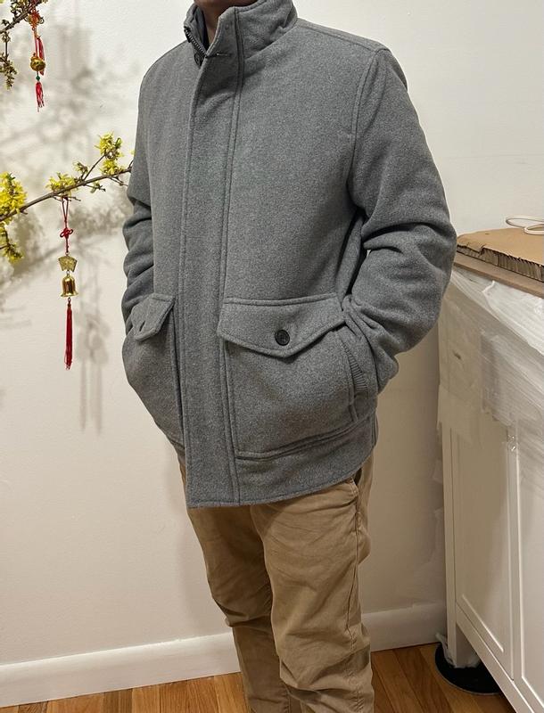 Customer carousel item 6.