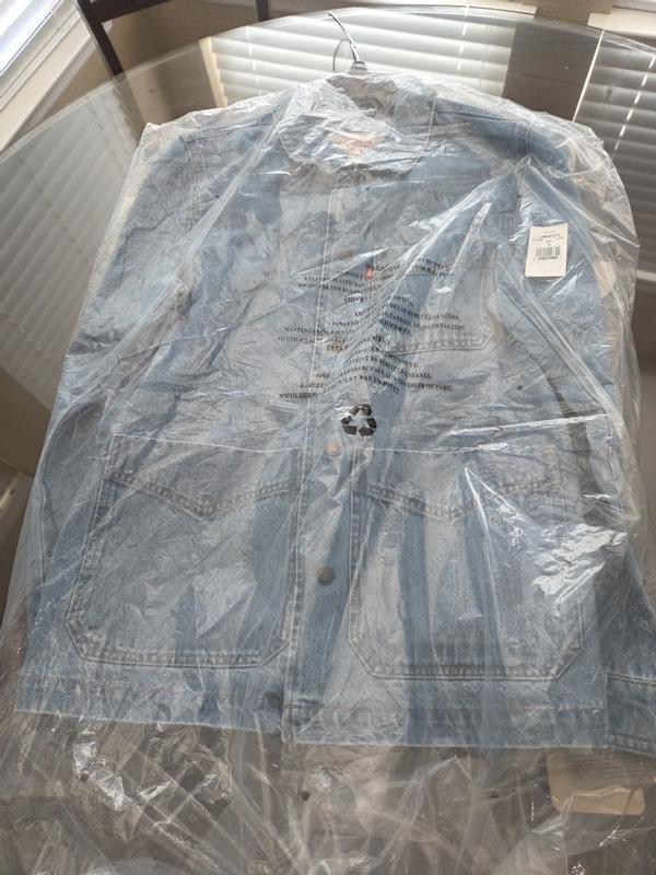 Customer carousel item 16.