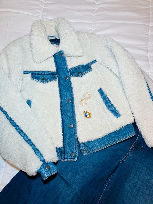 Customer photo for "Cozy, stylish, and easy to wear!"