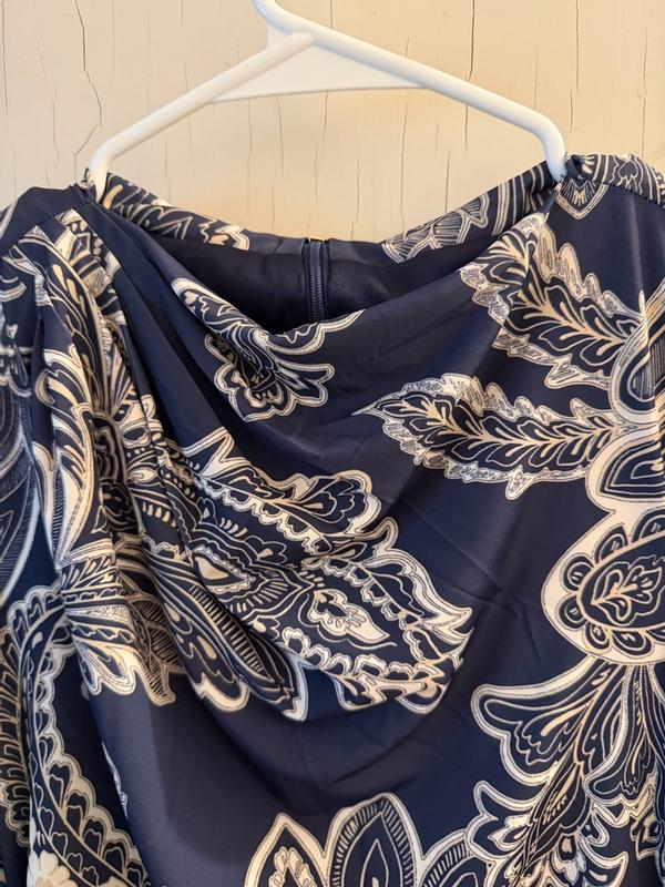 Customer photo for "A beautiful dress in every way"