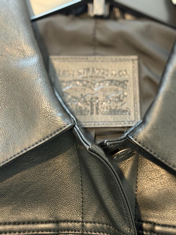 Customer carousel item 6.