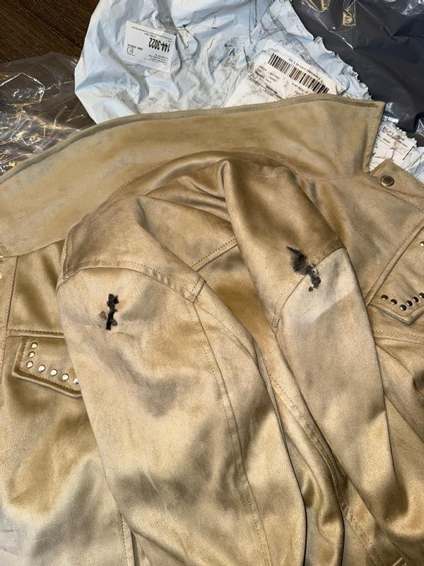 Review Thumbnail Image 1 383977670