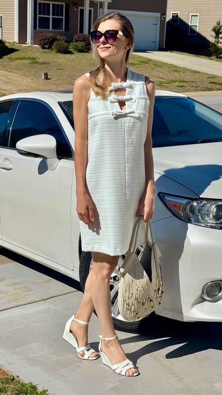 Customer carousel item 4.