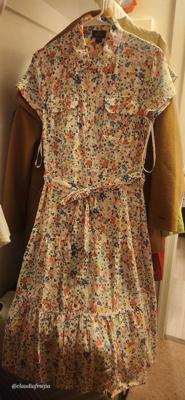 Customer carousel item 1.