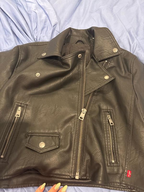 Review Thumbnail Image 0 359455716